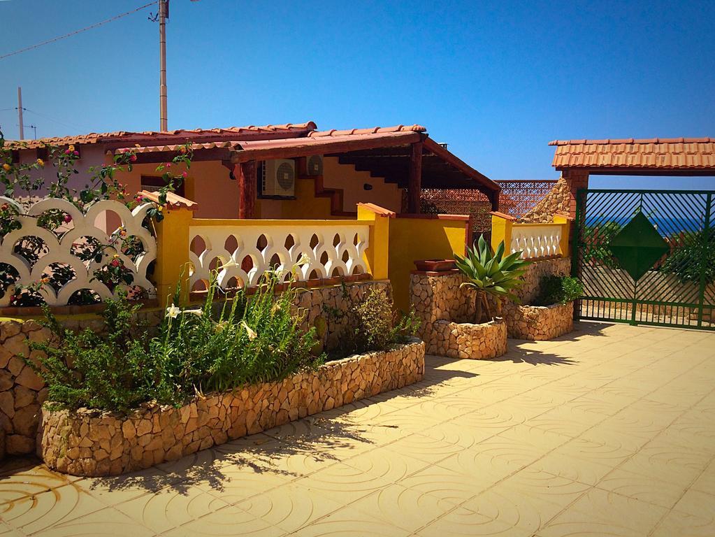 Case Vacanze Jerimar LMP Buitenkant foto