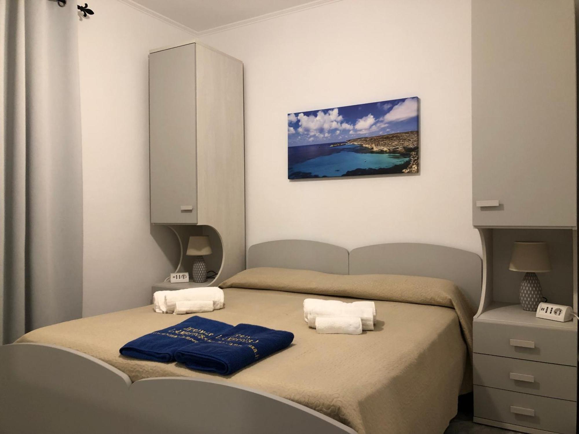 Case Vacanze Jerimar LMP Buitenkant foto