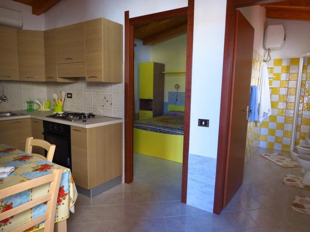 Case Vacanze Jerimar LMP Buitenkant foto